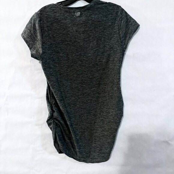 New Balance Gray Tee Running Shirt Rash Guard Size Large EUC - Picture 6 of 6